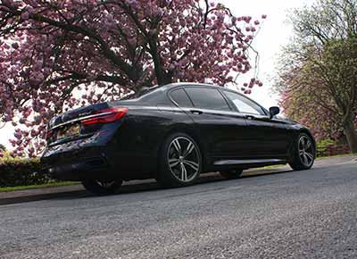 Lusso Executive Chauffeur Driven Travel, Serving Yorkshire, Lincolnshire and Beyond.