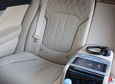 Lusso Executive Chauffeur Driven Travel, Serving Yorkshire, Lincolnshire and Beyond.